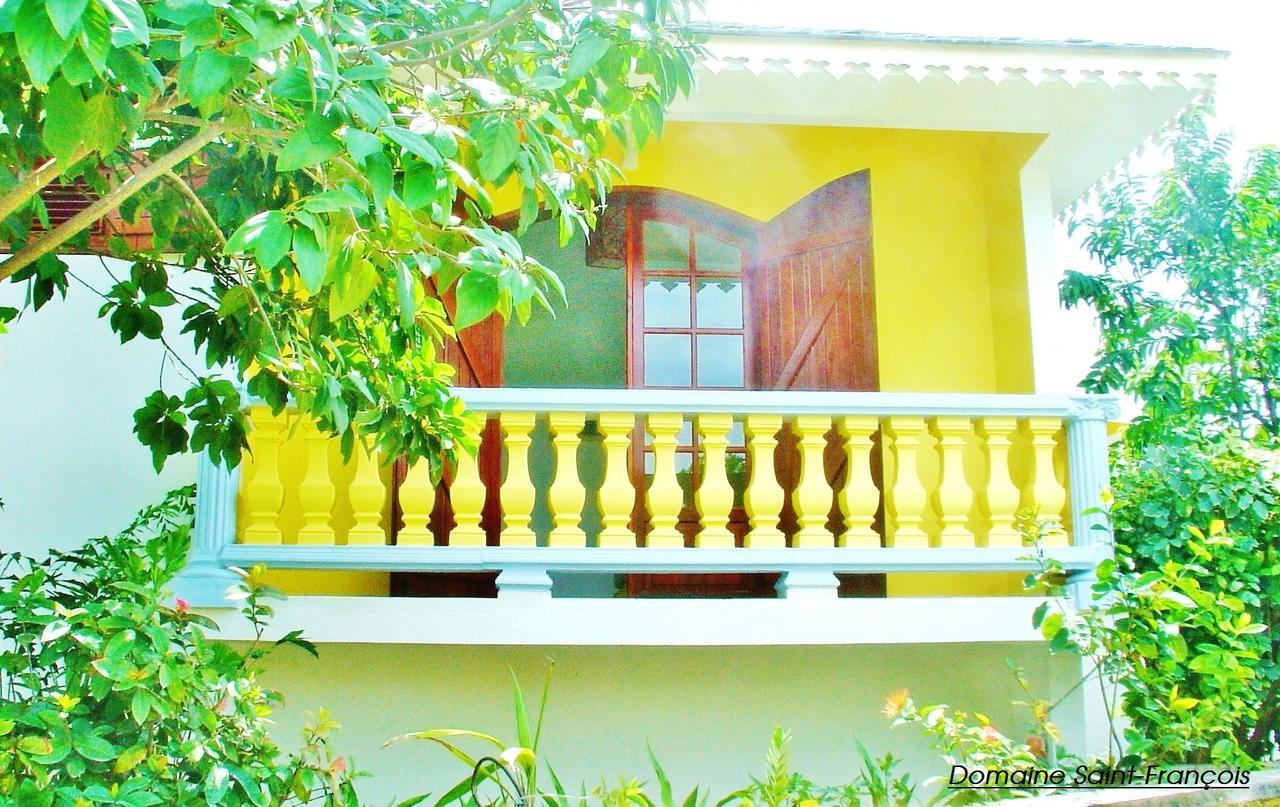 Hôtel Domaine Saint Francois Extérieur photo